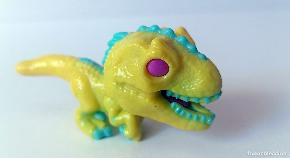 Figuras de Goma Kinder: FIGURA DINOSAURIO COLECCION JURASSIC WORLD DE KINDER JOY