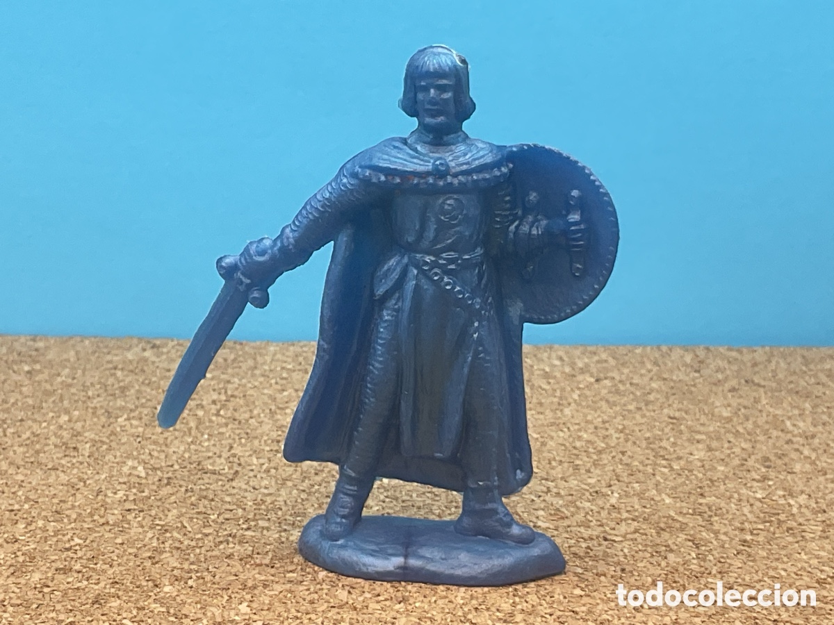 Figuras de Goma y PVC: FIGURA EN PLASTICO DEL PRINCIPE VALIENTE. SERIE CABALLEROS DEL REY ARTURO. 65 MM