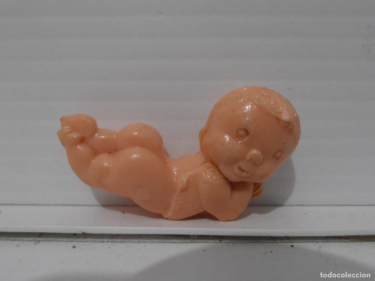 Figuras de Goma y PVC: FIGURA BEBE RECOSTADO, ROSA