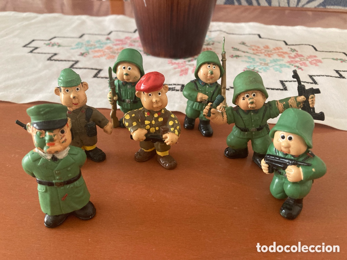 Figuras de Goma y PVC: Figura de goma pvc soldados del mundo a&ntilde;os 80