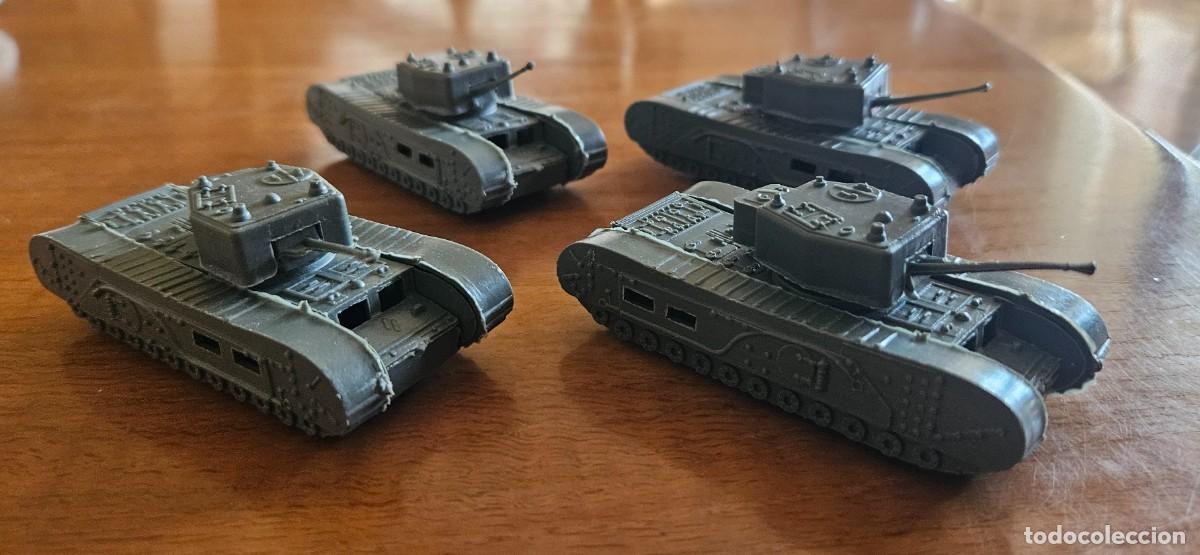 Figuras de Goma y PVC: Lote 4 tanques Churchill color gris - Montaplex 418 Monta Plex Monta Man