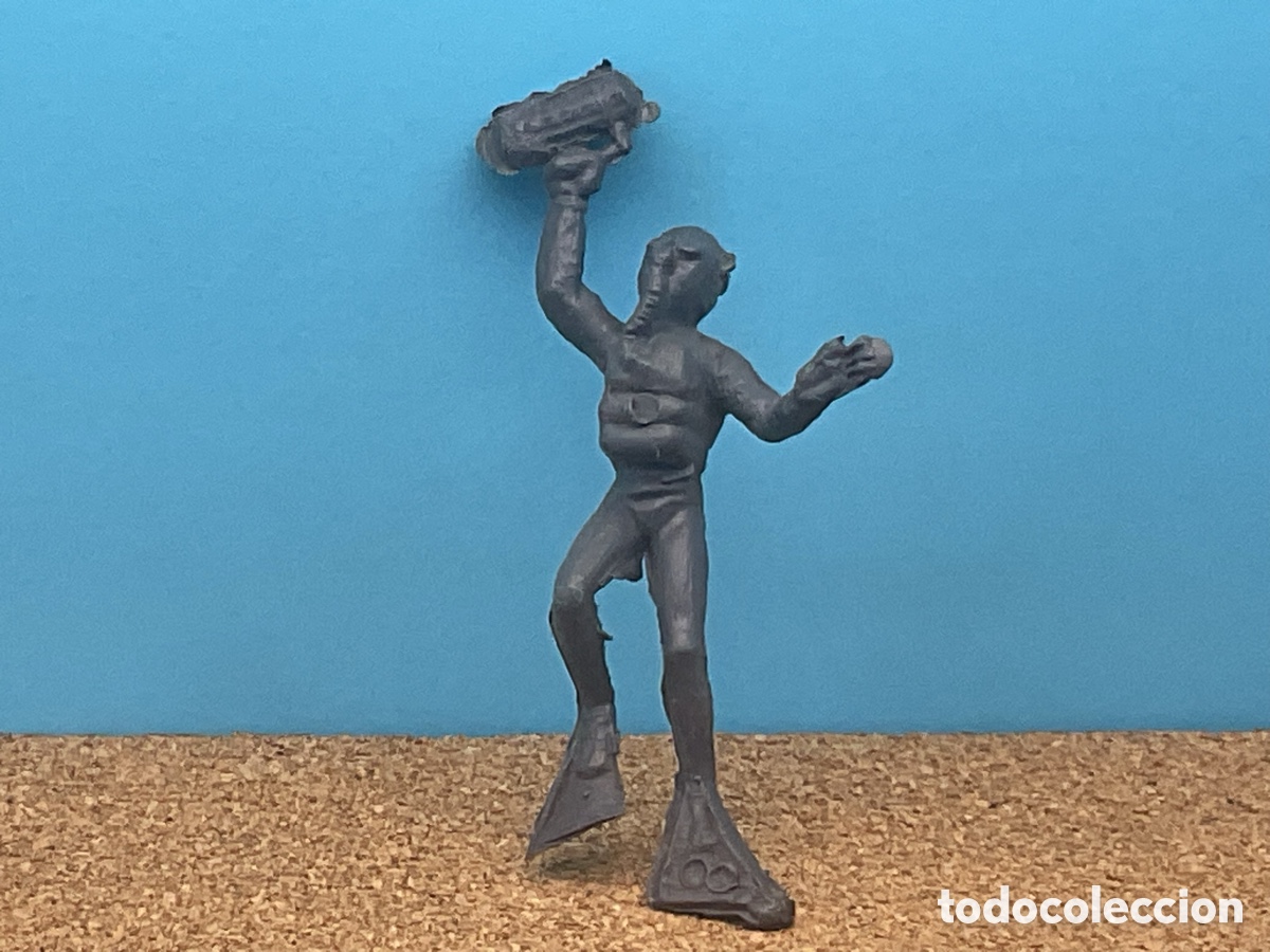 Figuras de Goma y PVC: Antigua Figura en Pl&aacute;stico. Hombre Rana, Buzo, Submarinista. Pipero / Montaplex o Similar.