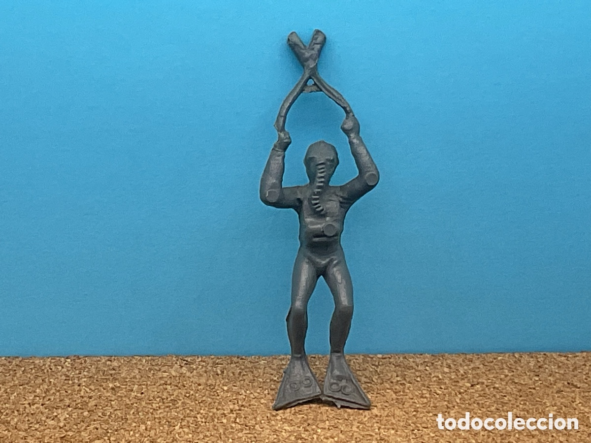 Figuras de Goma y PVC: Antigua Figura en Pl&aacute;stico. Hombre Rana, Buzo, Submarinista. Pipero / Montaplex o Similar.