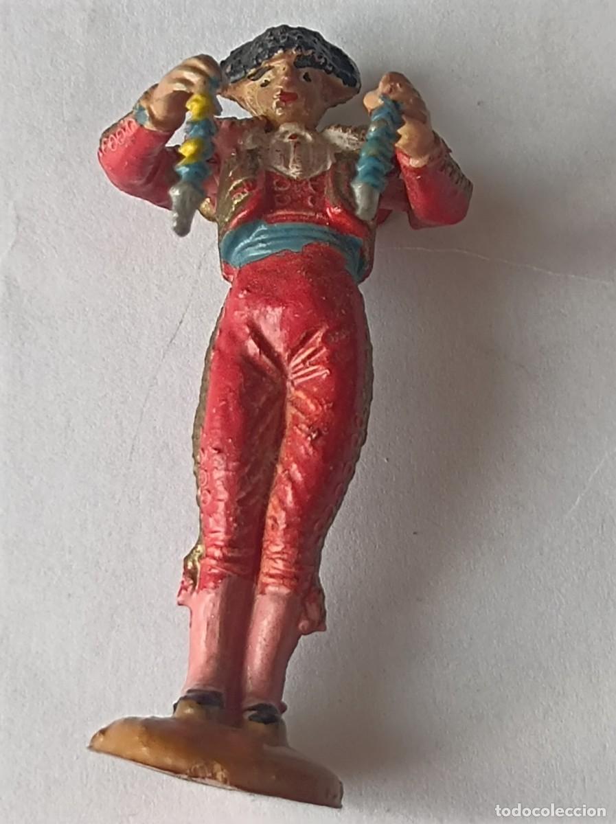 Figuras de Goma y PVC: FIGURA DE GOMA BANDERILLERO FABRICANTE TEIXIDO SERIE PLAZA DE TOROS