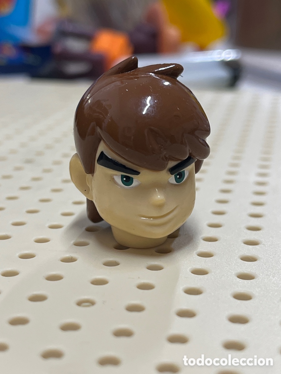 Figuras de goma Kinder: Cabeza Ben 10 (Kinder) - Foto 1