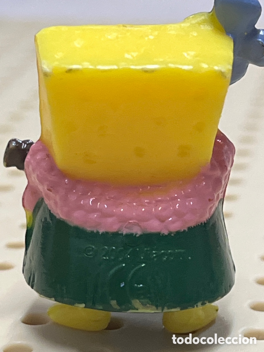Figuras de goma Kinder: Figura de Bob Esponja - Foto 2