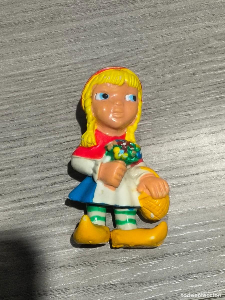 Figuras de Goma y PVC: FIGURA PVC O GOMA DURA CAPERUCITA COMICS SPAIN