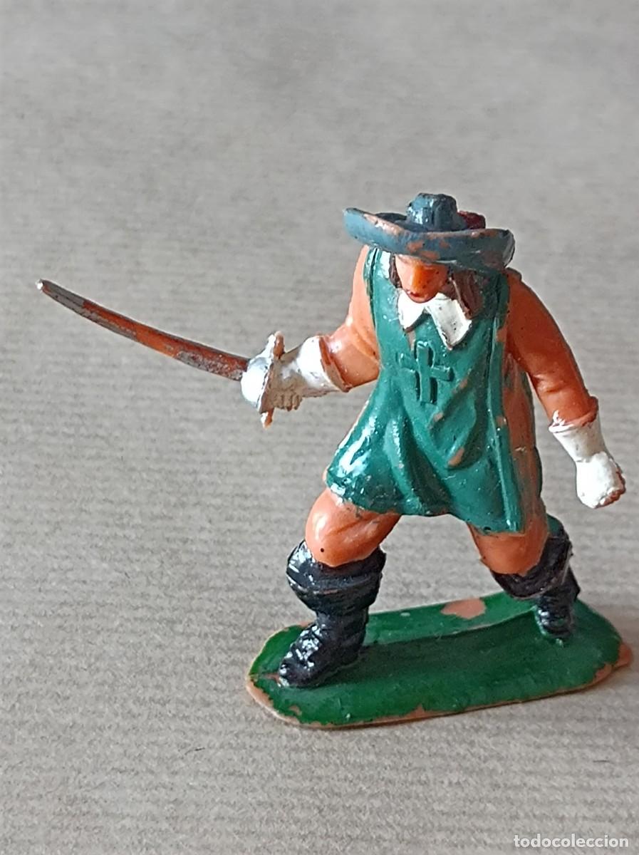Figuras de Goma y PVC: FIGURA MOSQUETERO DE PL&Aacute;STICO FABRICANTE JECSAN SERIE MOSQUETEROS