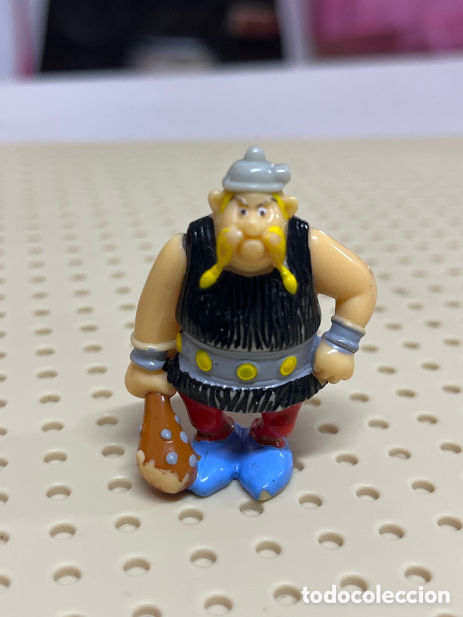 Figuras de Goma Kinder: Figura vikingo (Obelix) Kinder