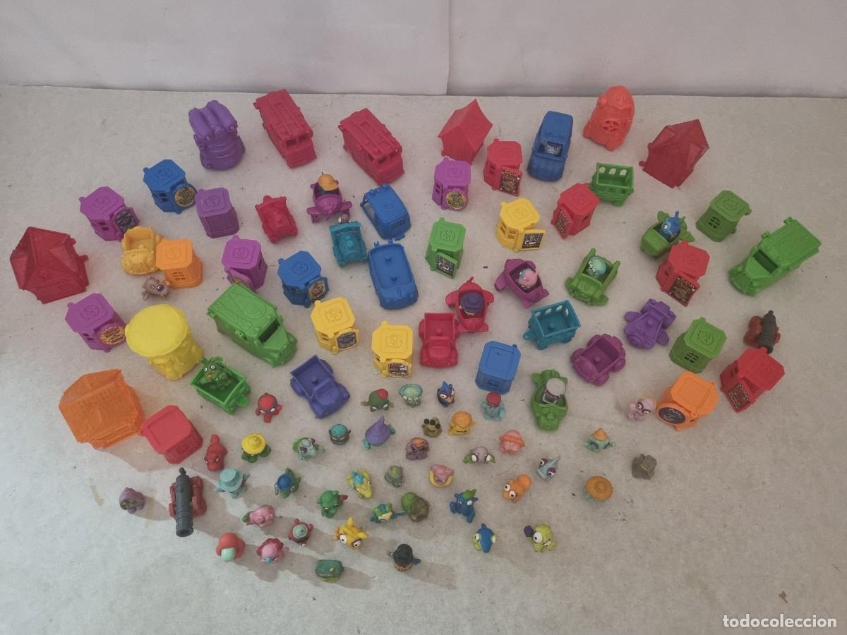 Figuras de goma y PVC: Lote de mu&ntilde;ecos y accesorios zomlings - Foto 2