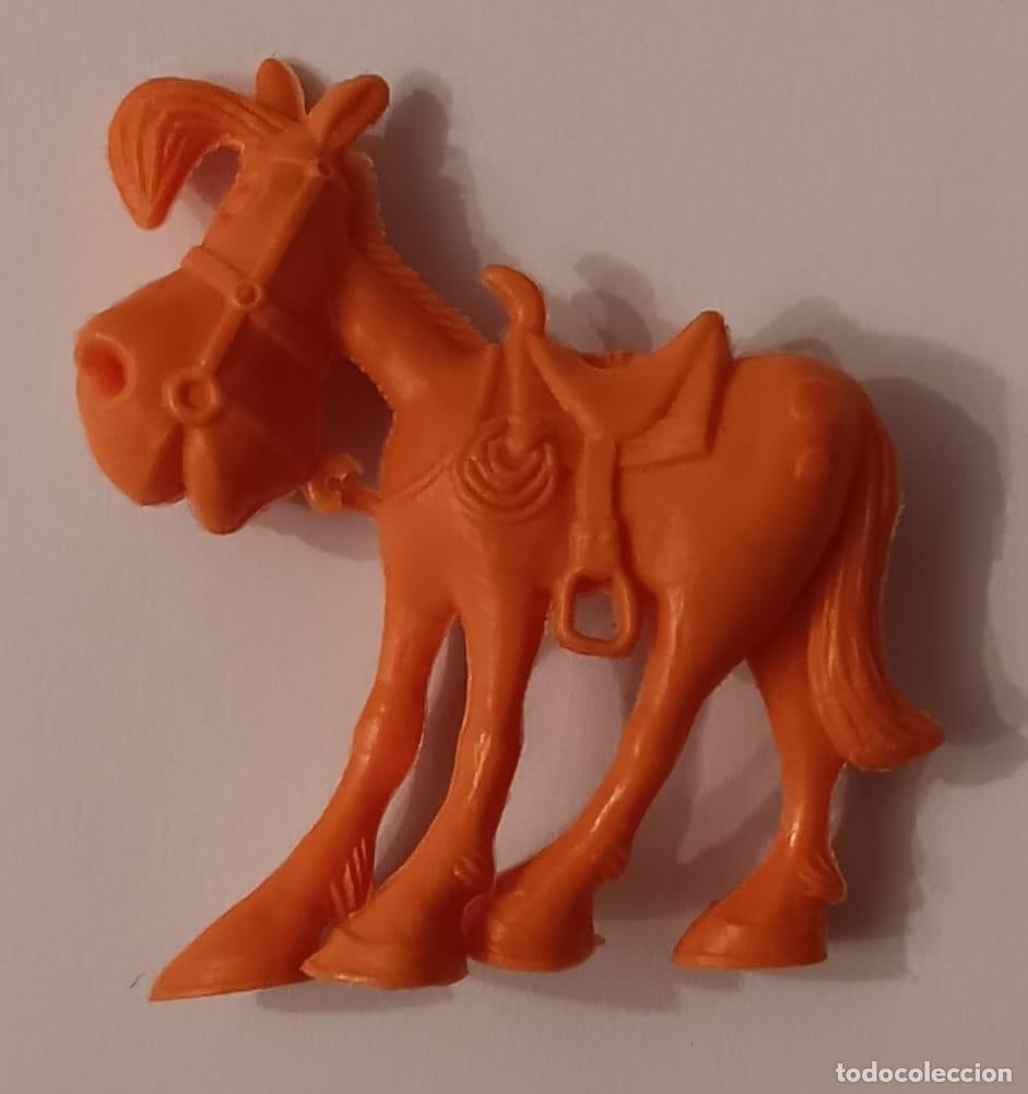 Figuras de Goma y PVC: FIGURA DUNKIN SERIE LUCKY LUKE GRANDES PROMOCION PEZ
