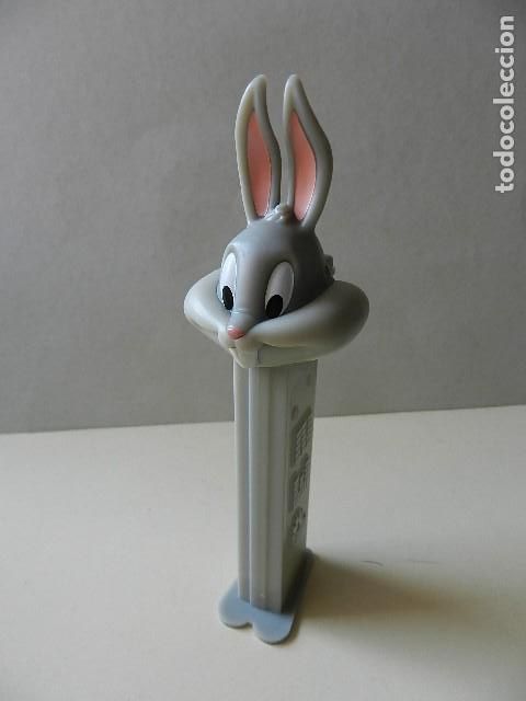 Figuras de Goma y PVC Dispensador PEZ: Dispensador caramelos PEZ Bugs Bunny LOONEY TUNES