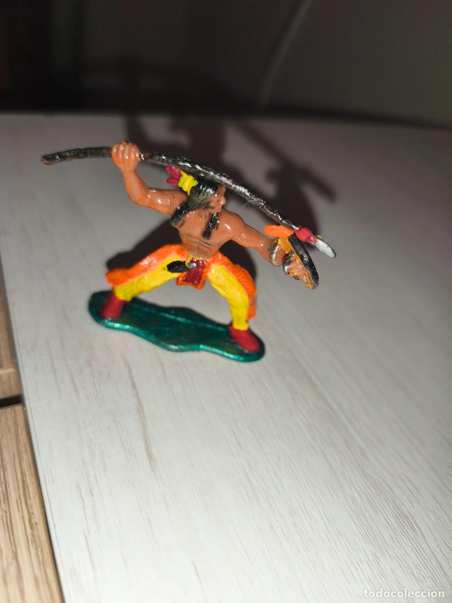 Figuras de Goma y PVC: mu&ntilde;ecos indios y vaqueros
