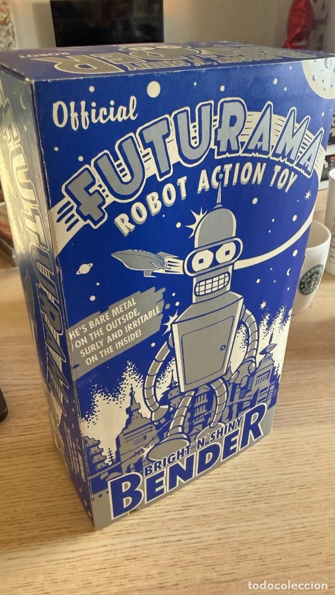 Figuras de Goma Kinder: Figura Futurama Bright 'N Shiny Bender de Rocket USA/Toynami 2003