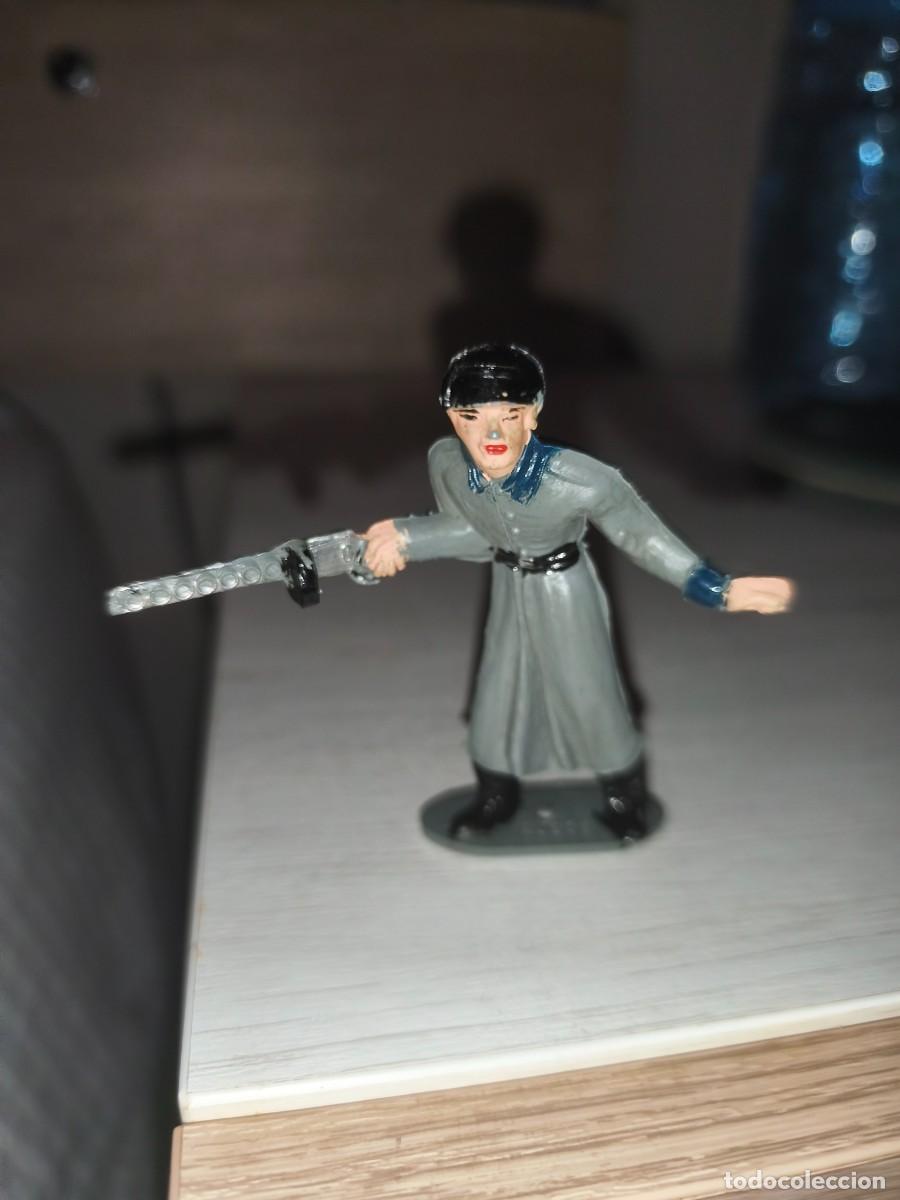 Figuras de Goma y PVC: mulecos soldados del mundo