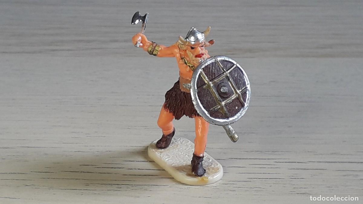 Figuras de Goma y PVC: Guerrero Vikingo, serie 4 cms, pl&aacute;stico, Ex&iacute;n Castillos Historex Elastolin, a&ntilde;os 70.