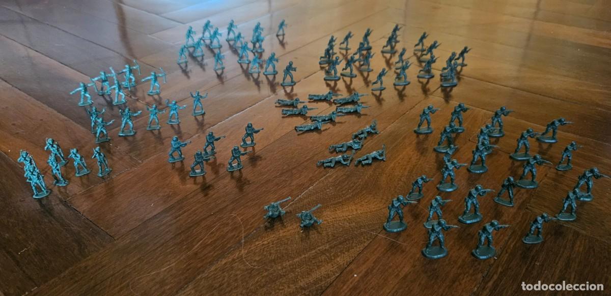 Figuras de Goma y PVC: Lote 91 soldaditos americanos marines tipo Airfix Montaplex verde goma infanter&iacute;a USA EEUU WWII