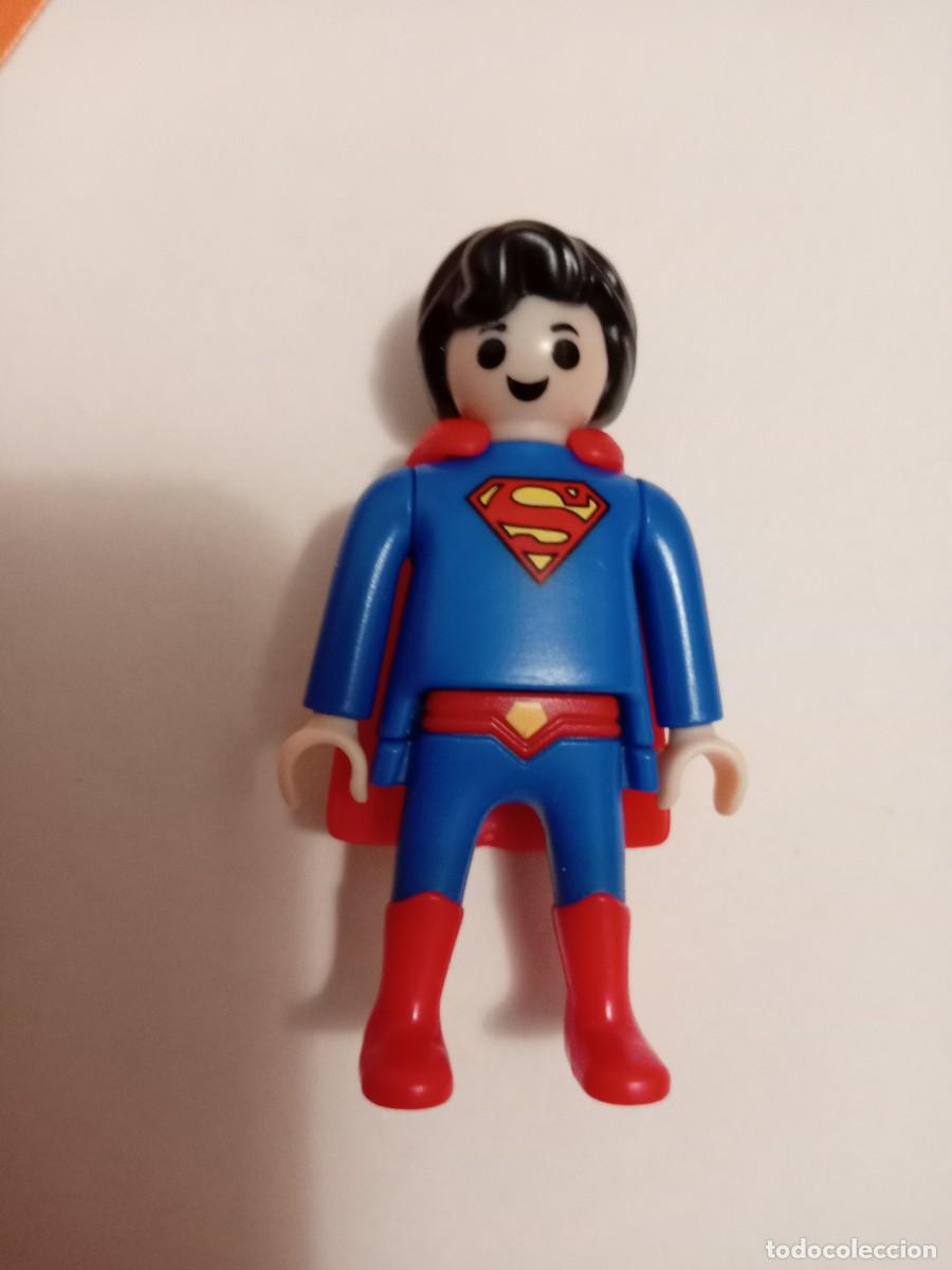 Figuras de Goma Kinder: KINDER figura Playmobil DC_Superman