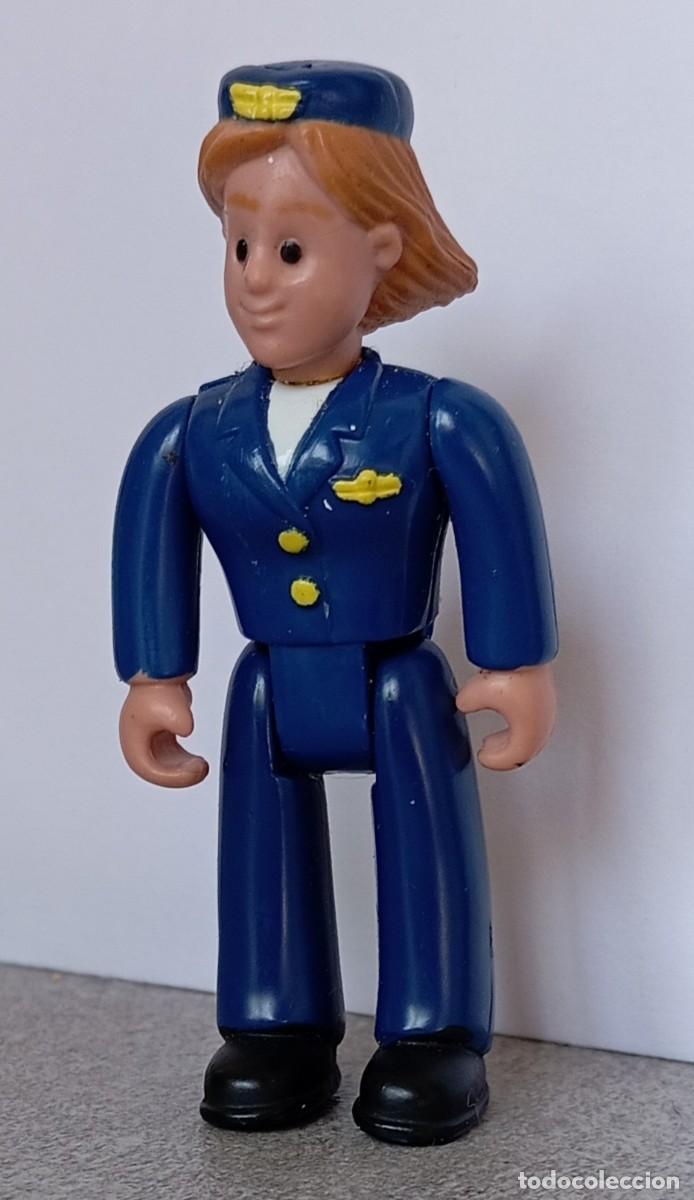 Figuras de Goma y PVC: FIGURA PILOTO AZAFATA AVI&Oacute;N. FISHER PRICE.