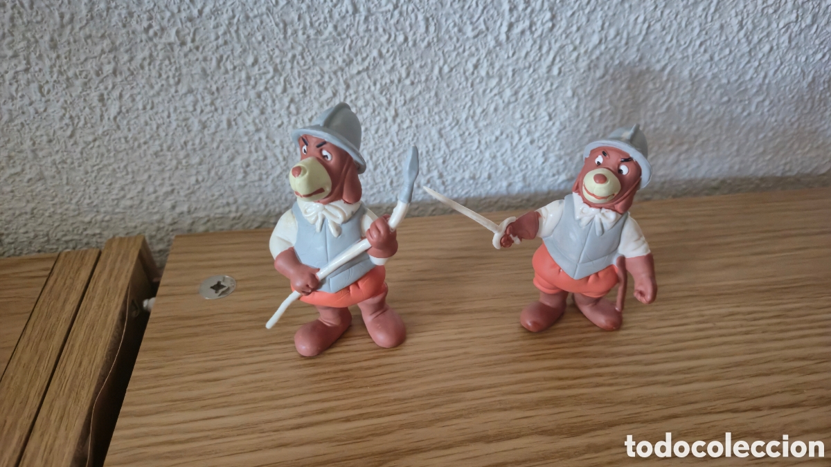 Figuras de Goma y PVC: Dos figuras soldados de la serie D'Artacan, de Los 3 Mosqueperros. A&ntilde;os 80. Star Toys. &Eacute;poca wwf,