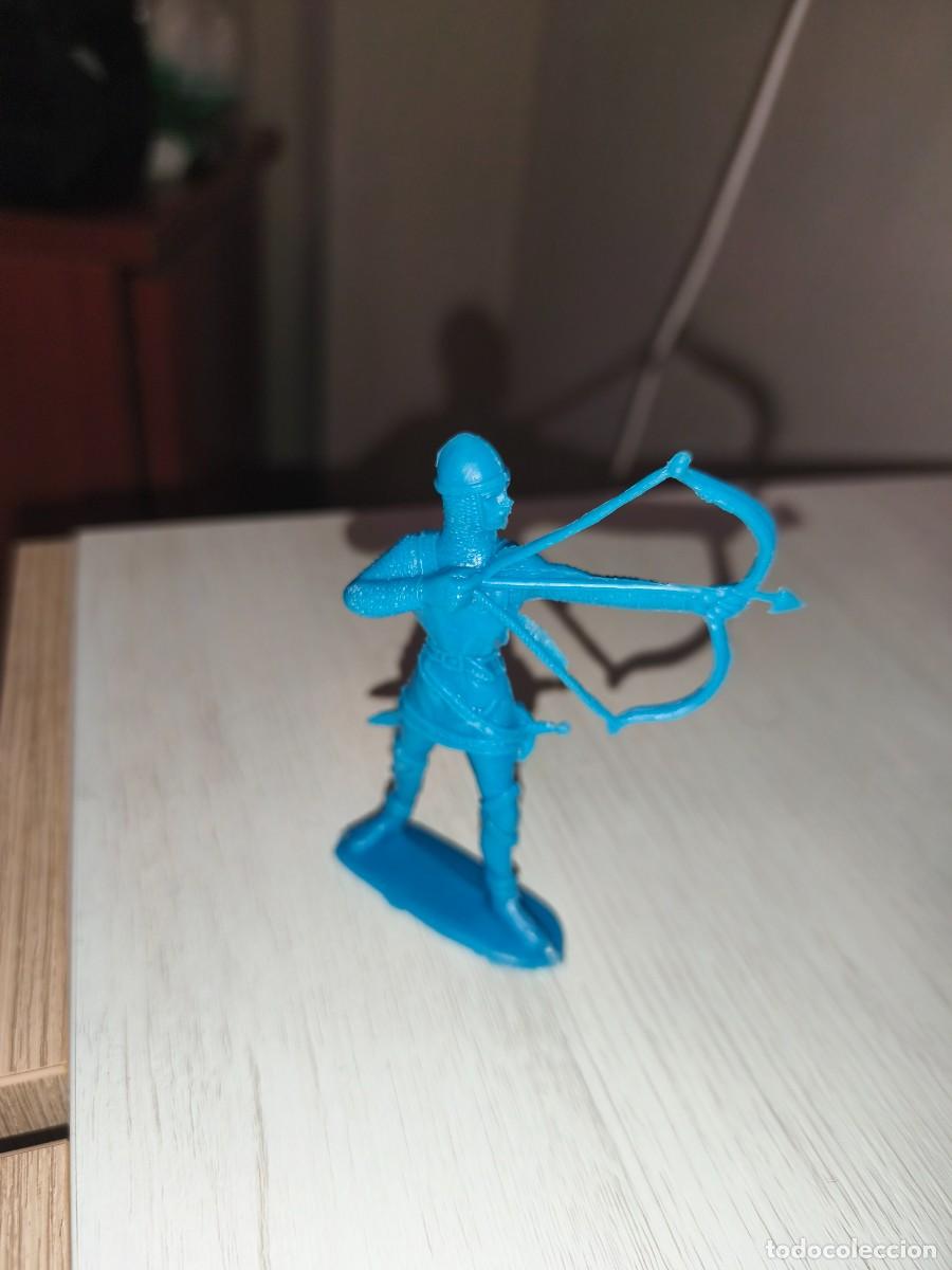 Figuras de Goma y PVC: mu&ntilde;eco soldado medieval