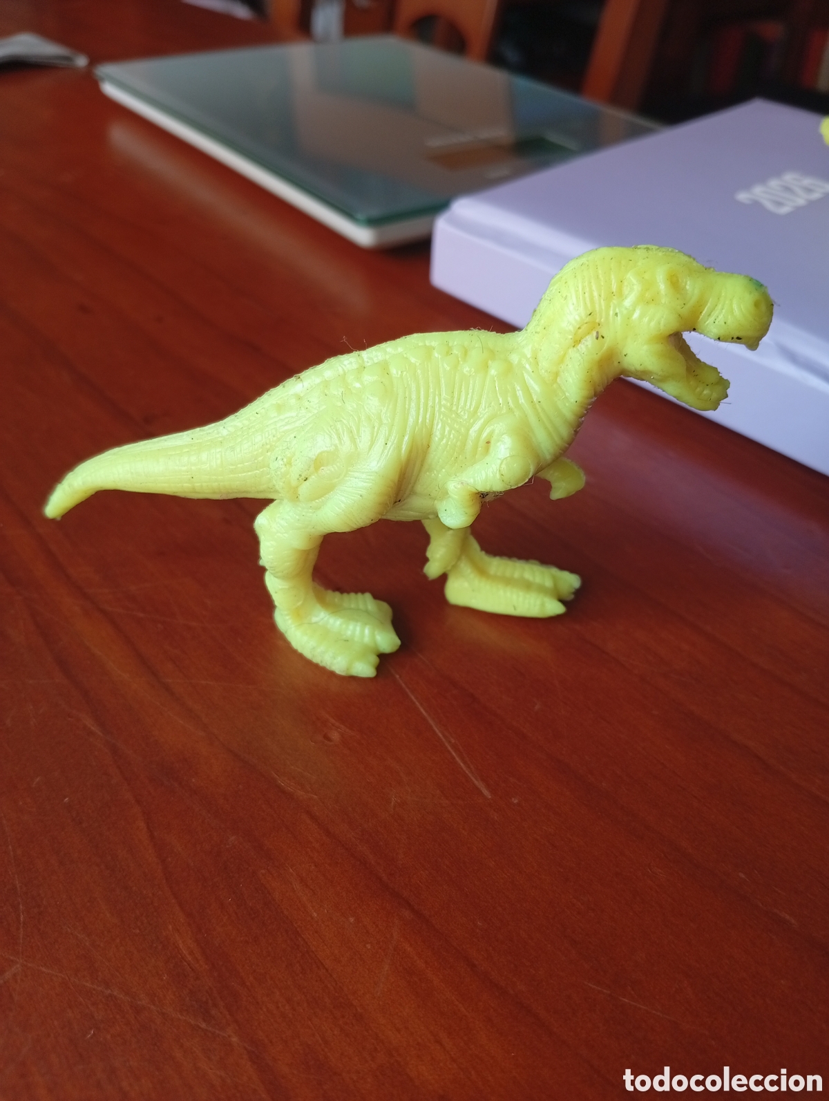 Gummi- und PVC-Figuren: MU&Ntilde;ECO FIGURA DUNKIN CROPAN PASTELITOS PROMOCIONAL CEREALES DINOSAURIO JURASSIC PARK YOLANDA 6CM