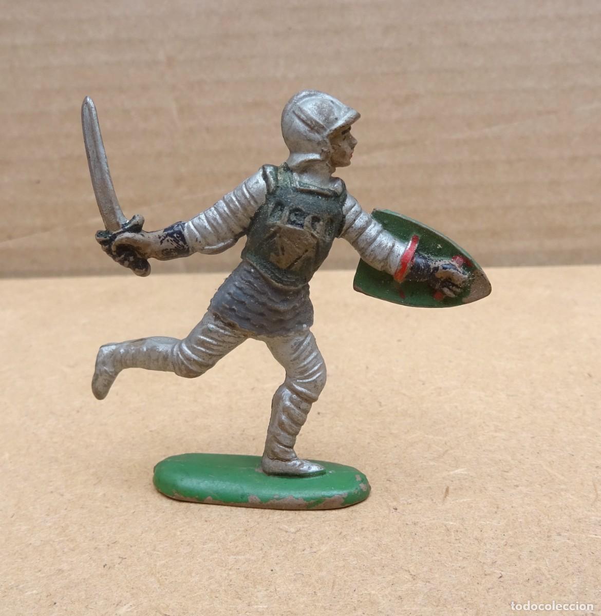 Gummi- und PVC-Figuren: REAMSA TORNEO EDAD MEDIA figura en goma 2