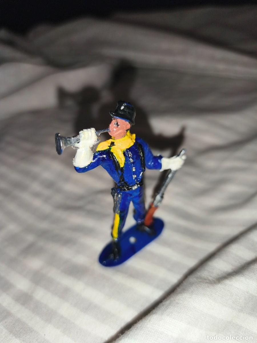 Figuras de Goma y PVC: mu&ntilde;ecos indios y vaqueros