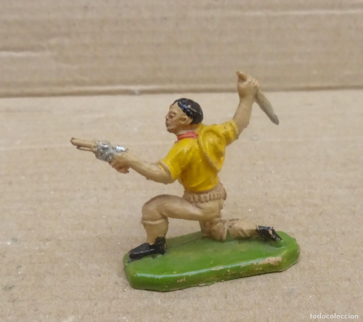 Gummi- und PVC-Figuren: Jecsan cowboy 30mm Figura en goma 1
