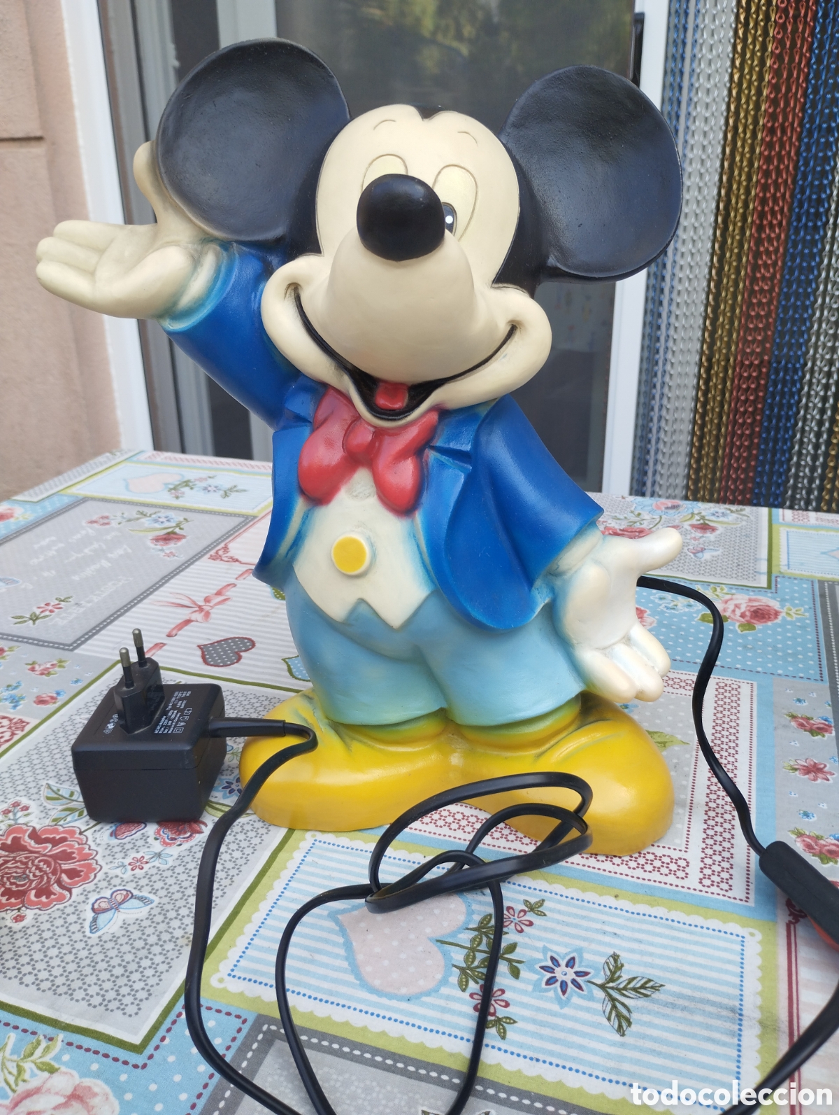 Figuras de Goma y PVC: L&aacute;mpara de mesa de Mickey mouse pl&aacute;stico duro 34cmX30cm