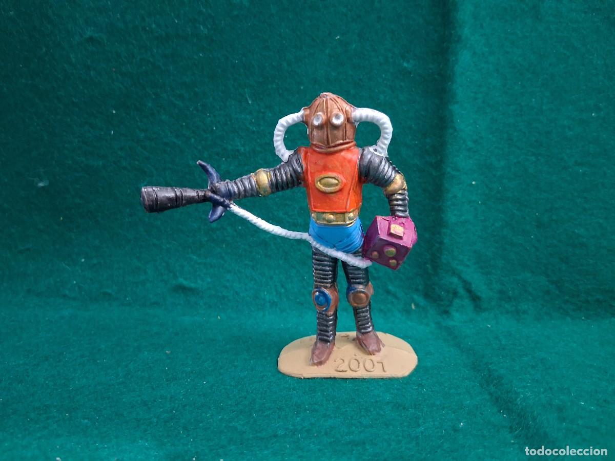 Figuras de Goma y PVC: COMANSI ESPACIAL PINTADO A MANO FIGURA DIFICIL