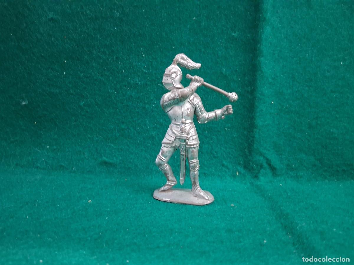Gummi- und PVC-Figuren: JECSAN ACORAZADOS FIGURA DIFICIL
