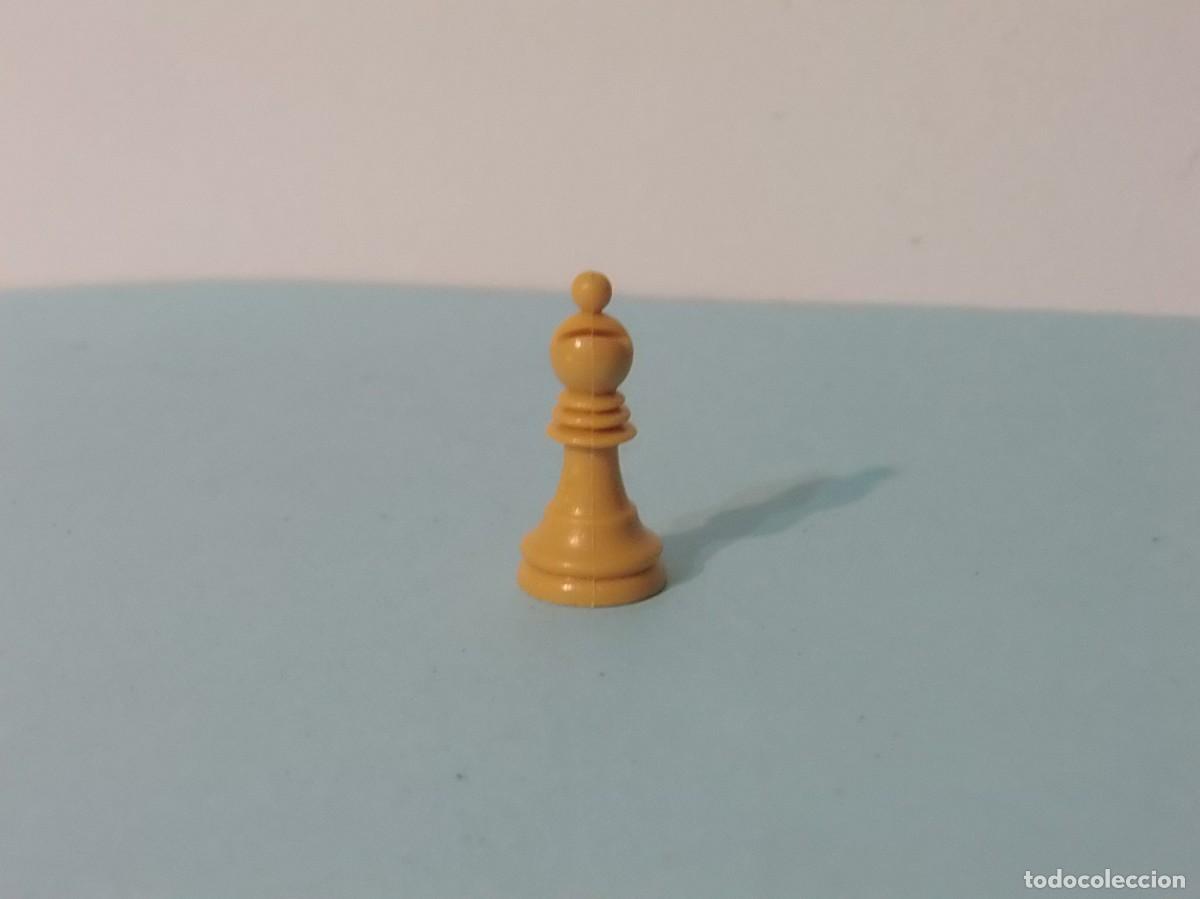 Figuras de Goma y PVC: JUEGO DE AJEDREZ - FIGURA ALFIL - ALTURA 3 CM.