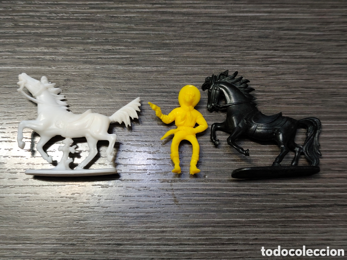 Figuras de Goma y PVC: 2 caballos y cowboy Jean Hofler West Germany