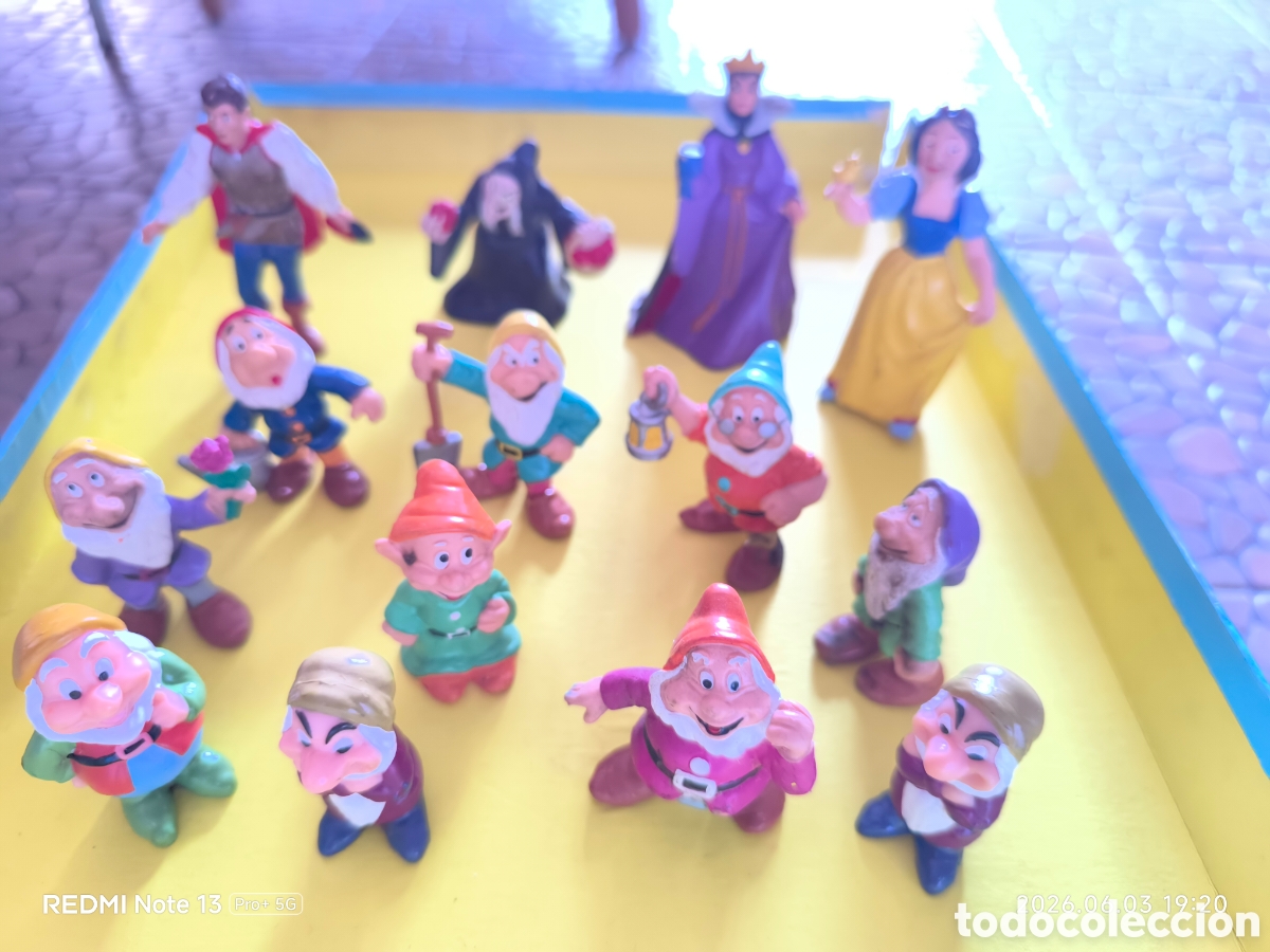 Figuras de Goma y PVC: Figuras Blancanieves y los 7 enanitos leer antes