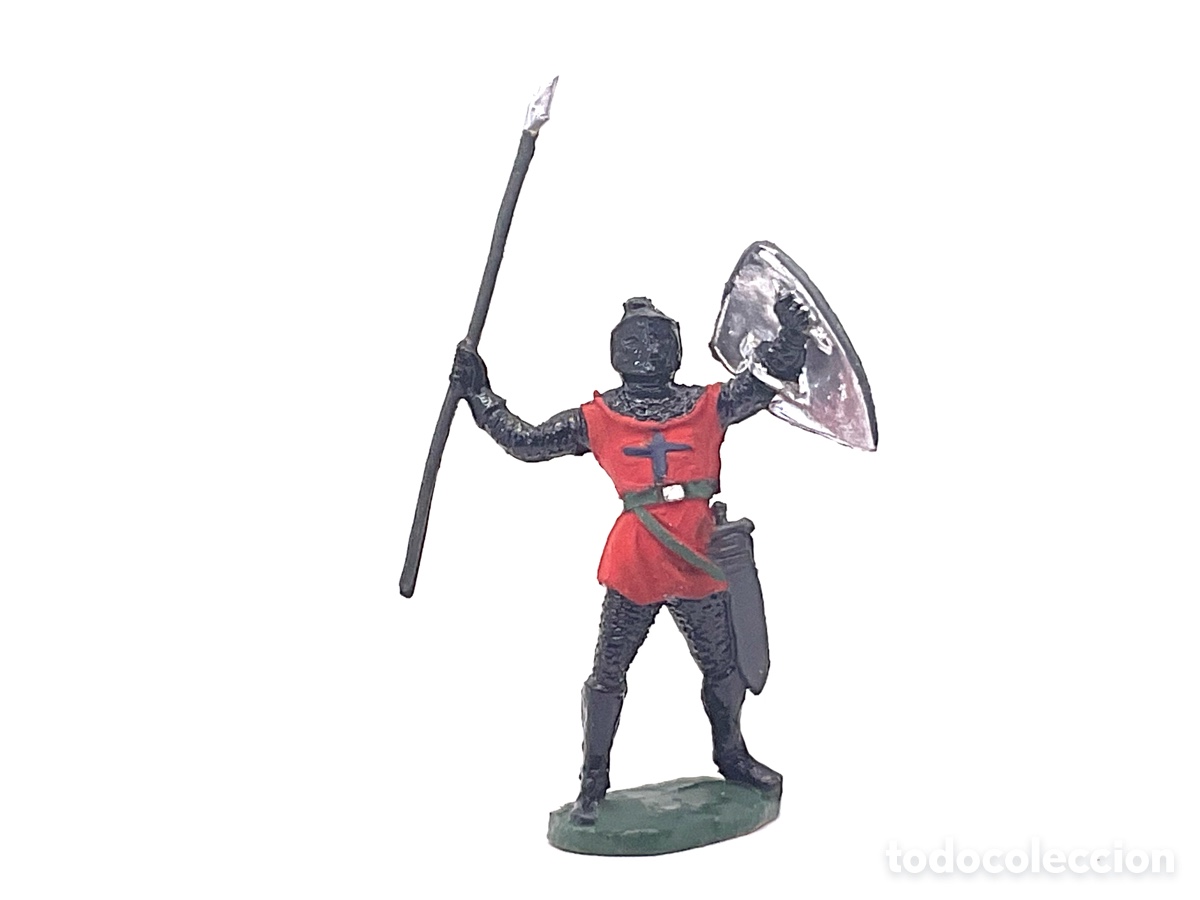Figuras de Borracha e PVC: Antigua Figura en Pl&aacute;stico. Caballero Medieval de Pech Hermanos. REPINTADO