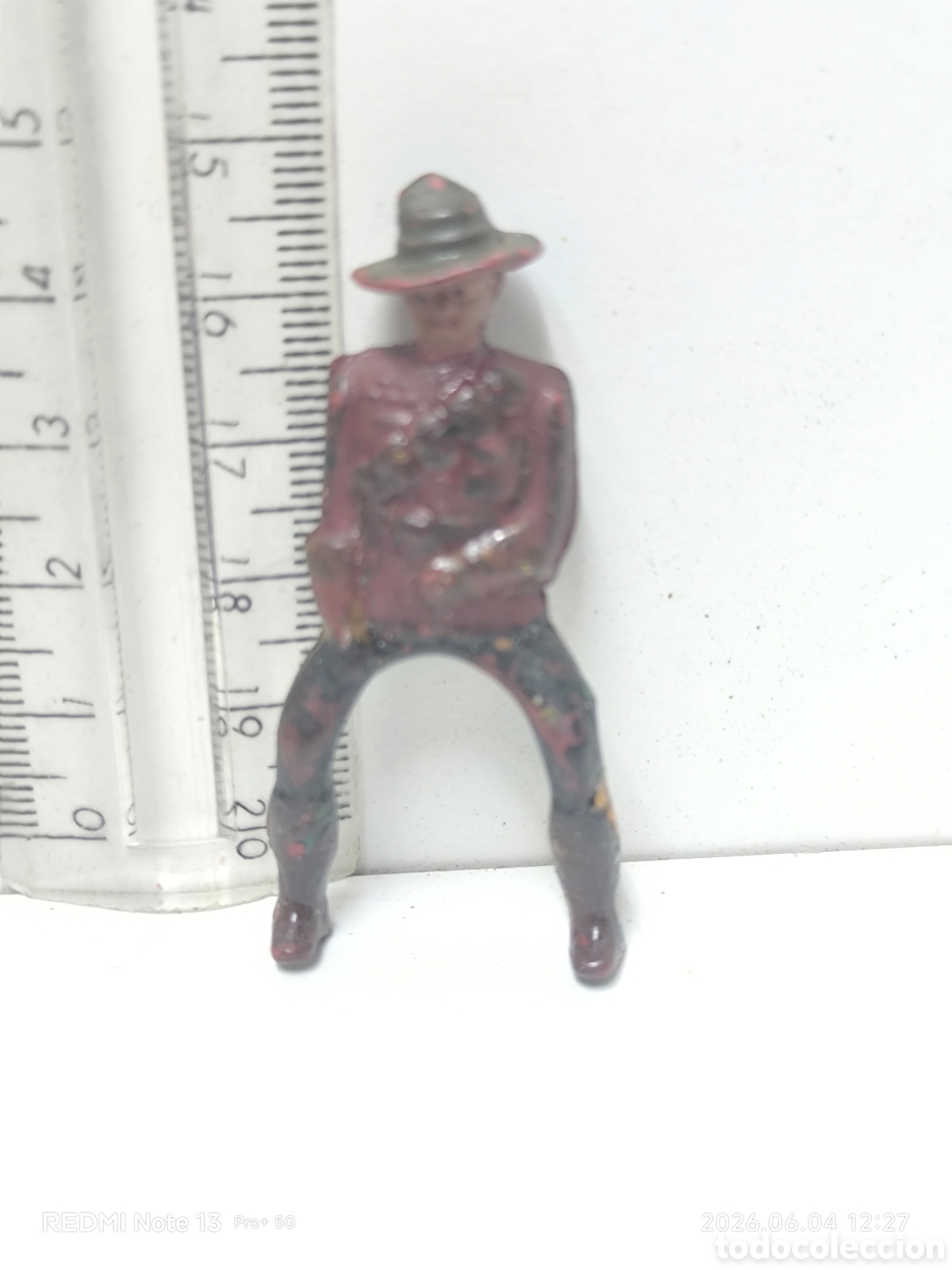 Figuras de Goma y PVC: Polic&iacute;a Canad&aacute; a&ntilde;os 50-60 goma reamsa pech ect