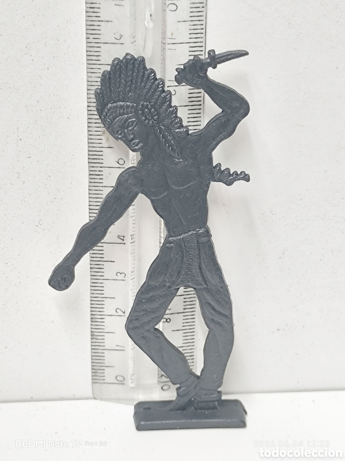 Figuras de Goma y PVC: Indio plano PVC a&ntilde;os 70.negro