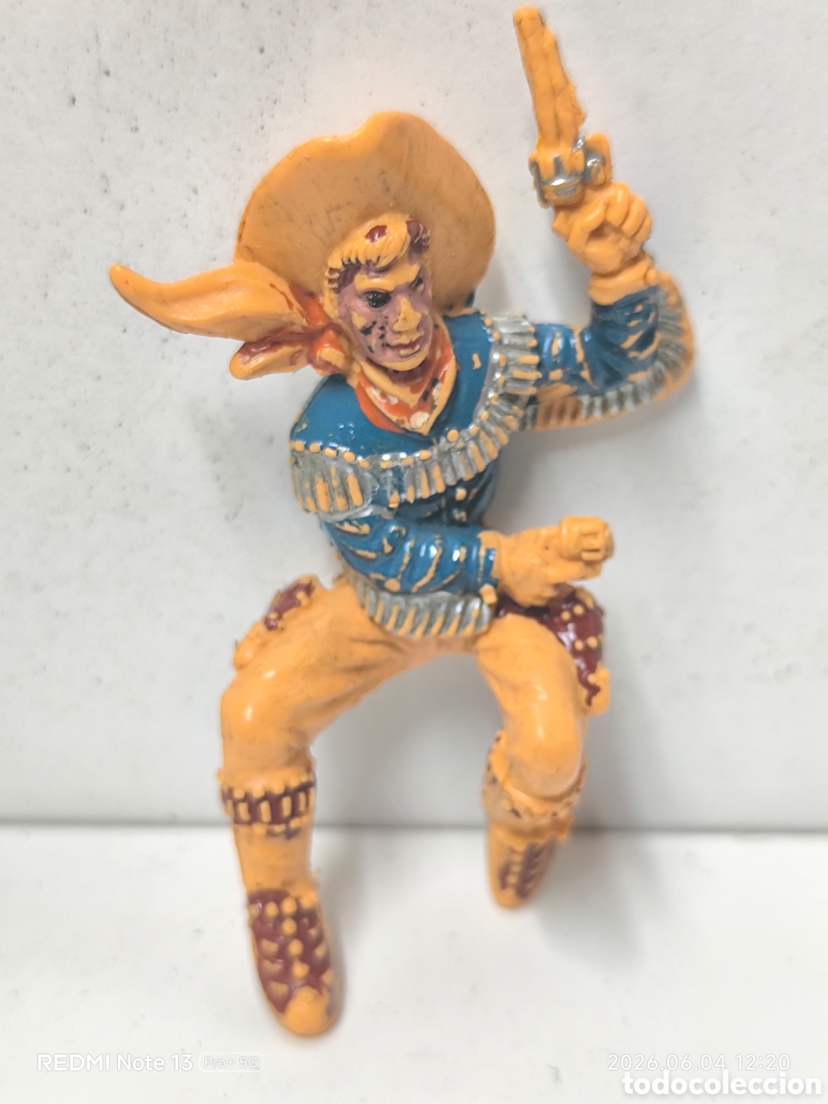 Figuras de Goma y PVC: Vaquero lafredo figura goma a&ntilde;os 50