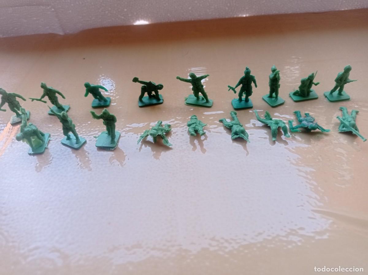Rubber and PVC Figures: Soldados americanos de montaplex