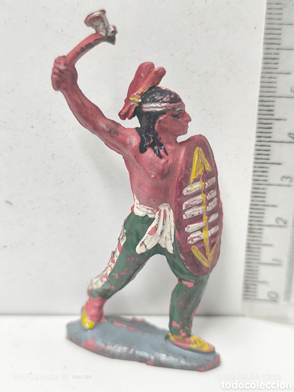 Figuras de Goma y PVC: Guerrero indio pech a&ntilde;os 60