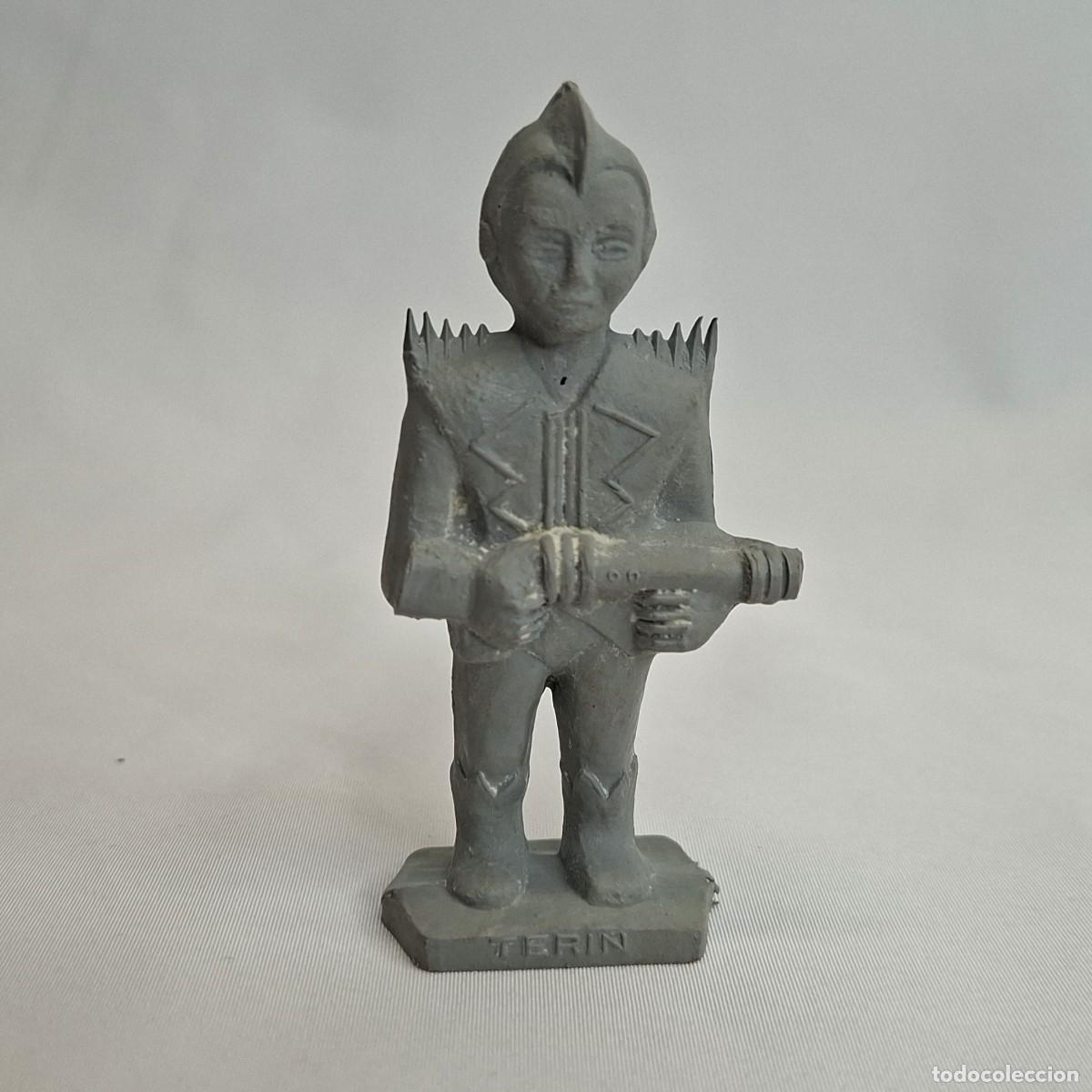 Rubber and PVC Figures: FIGURA DE PL&Aacute;STICO DE TERIN DETERGENTE.