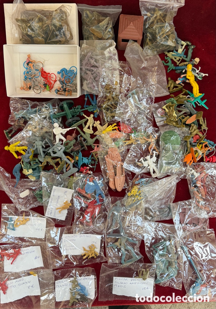 Gummi- und PVC-Figuren: Enorme cantidad de juguetes,Dunkin,Soldados,Guerreros!etc