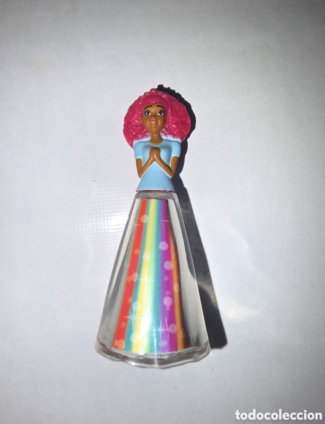 Figuras de Goma Kinder: Figura Zaini Barbie chica mu&ntilde;eca vestido arco&iacute;ris no kinder no Ferrero colecci&oacute;n premium