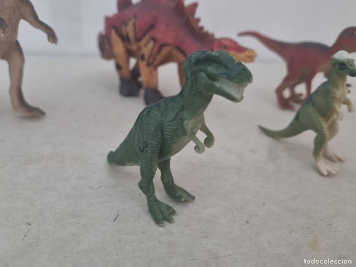 Figuras de goma y PVC: Lote de 5 dinosaurios de goma - Foto 3