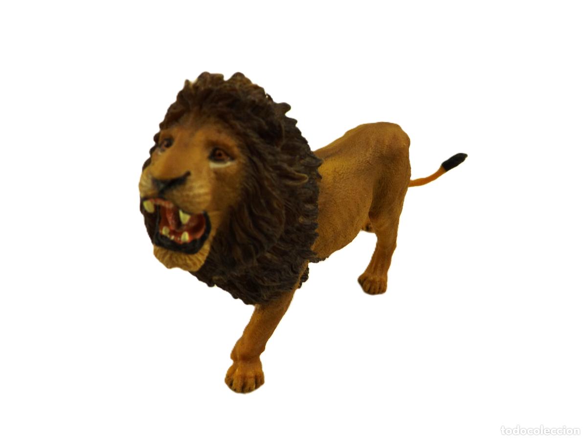 Figuras de Goma y PVC: Original Papo 2014 Le&oacute;n africano