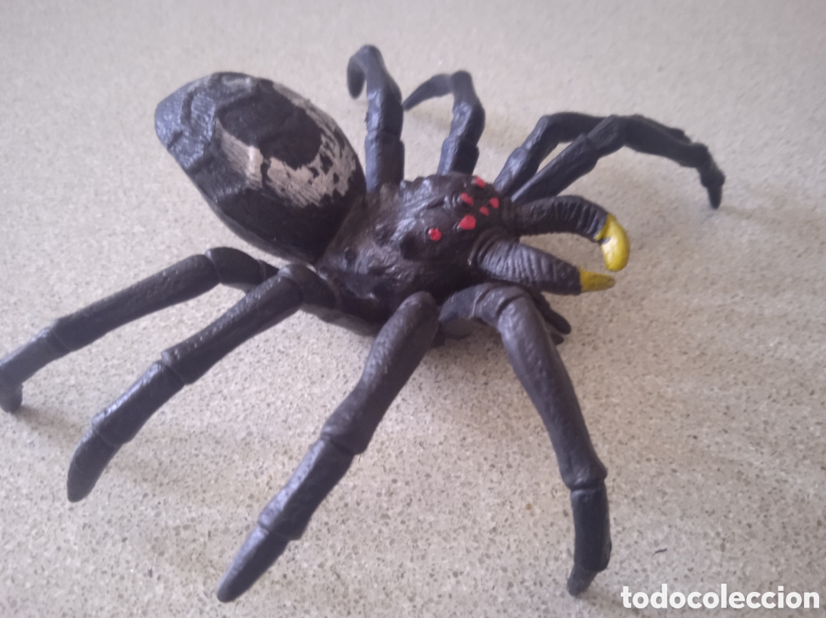 Figuras de Goma y PVC: TAR&Aacute;NTULA GOMA 15 CMC.