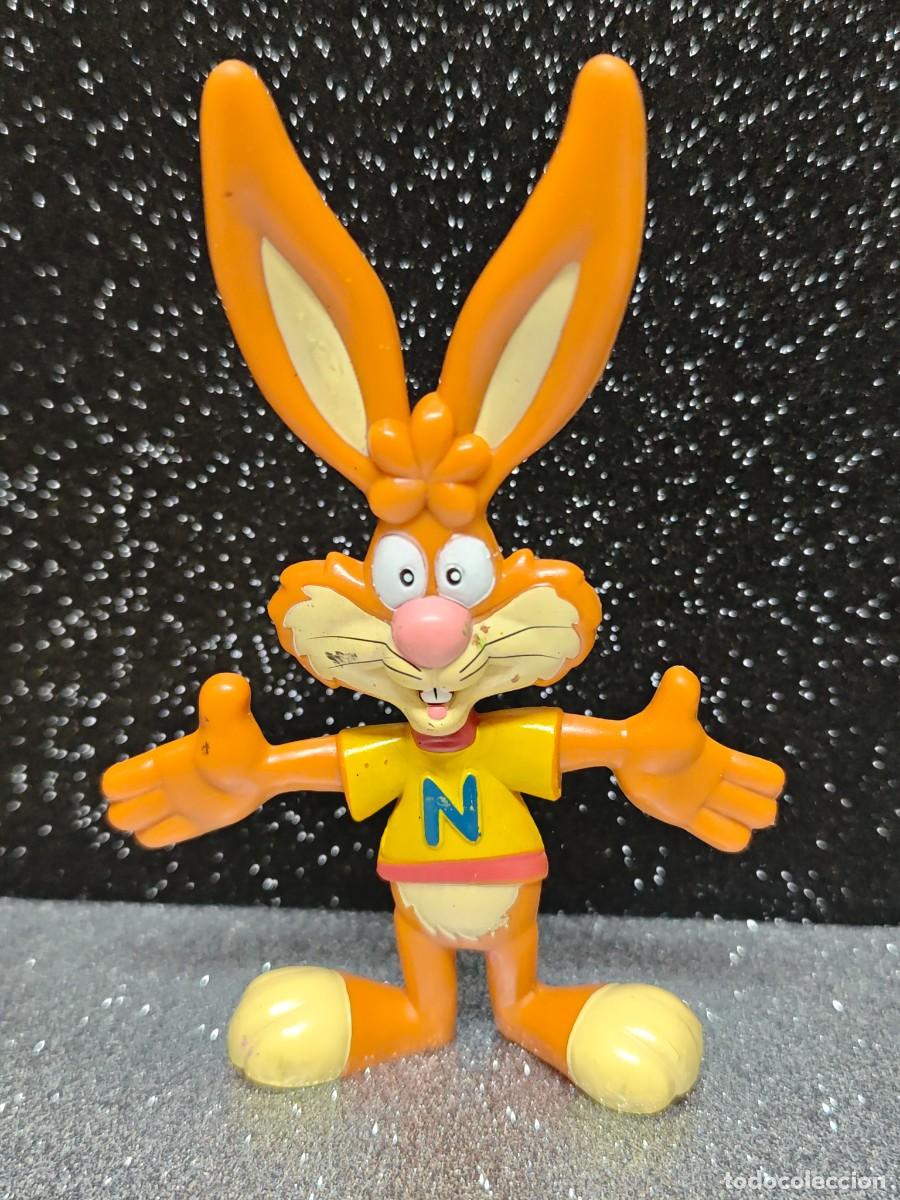 Figuras de Goma y PVC: FIGURA PVC FLEXIBLE CONEJO NESQUIK