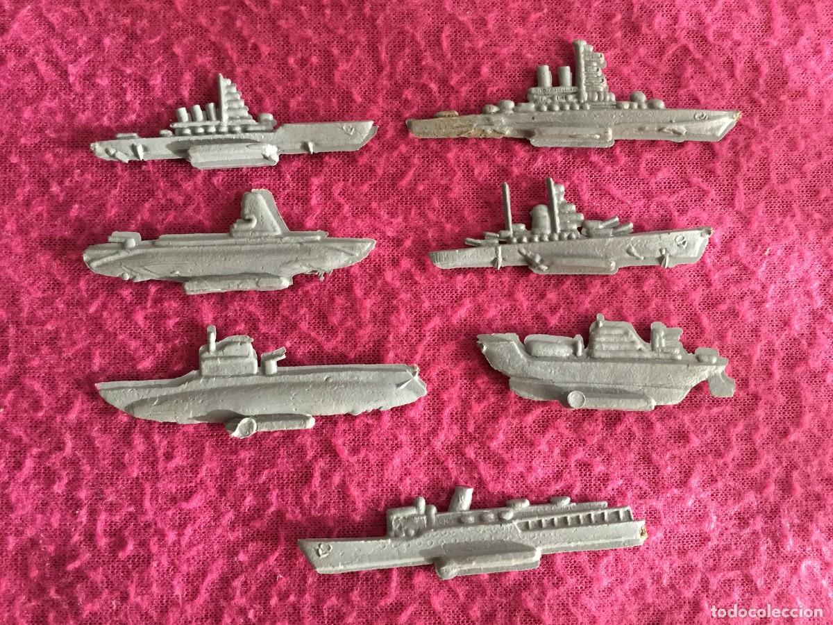 Figuras de Goma y PVC: Siete barcos y submarinos planos Monta Plex Montaplex en pl&aacute;stico a&ntilde;os 70 - pipero kiosko