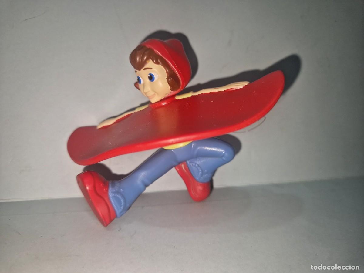 Figuras de Goma y PVC: Figura Burger King 2009 Caperucita Roja Hoodwinked Too